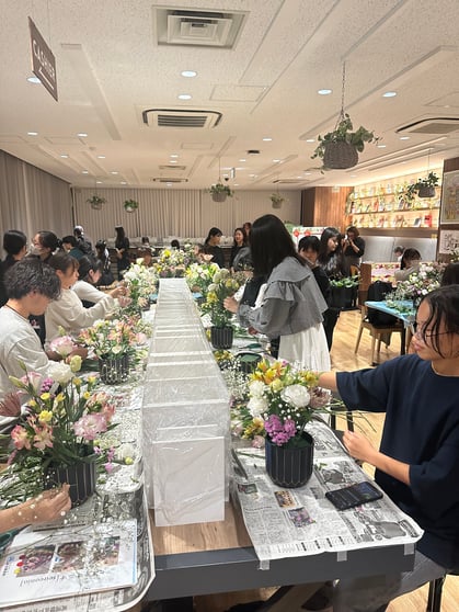 トップニュース(生産販売部3食育花育).JPG