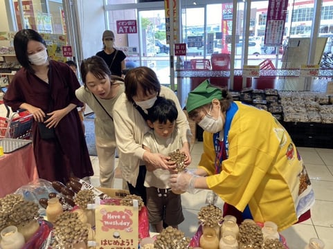 P1_試食宣伝会②.jpg