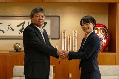 山田梨央さん.JPG