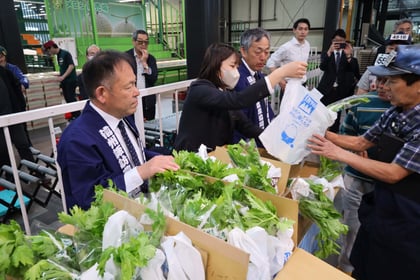 P7上 JA信州諏訪トップセールス②.jpg