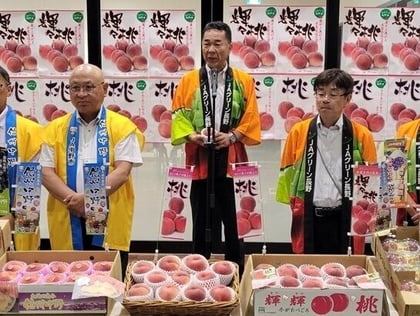webP7下 写真①栗林組合長.jpg