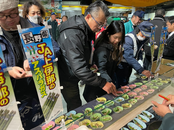 JA上伊那産アスパラガスのトップセールス