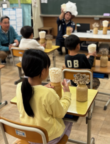 11月11日は「長野県きのこの日」小学校で食育授業～20校できのこのメニューも～