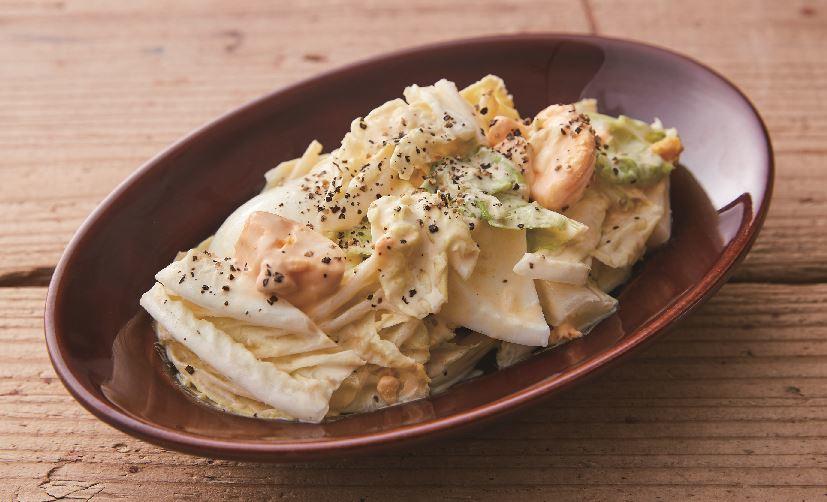 白菜とゆで卵のクリームサラダ