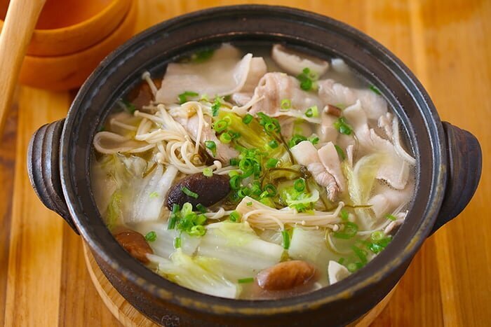 酸菜豚肉鍋